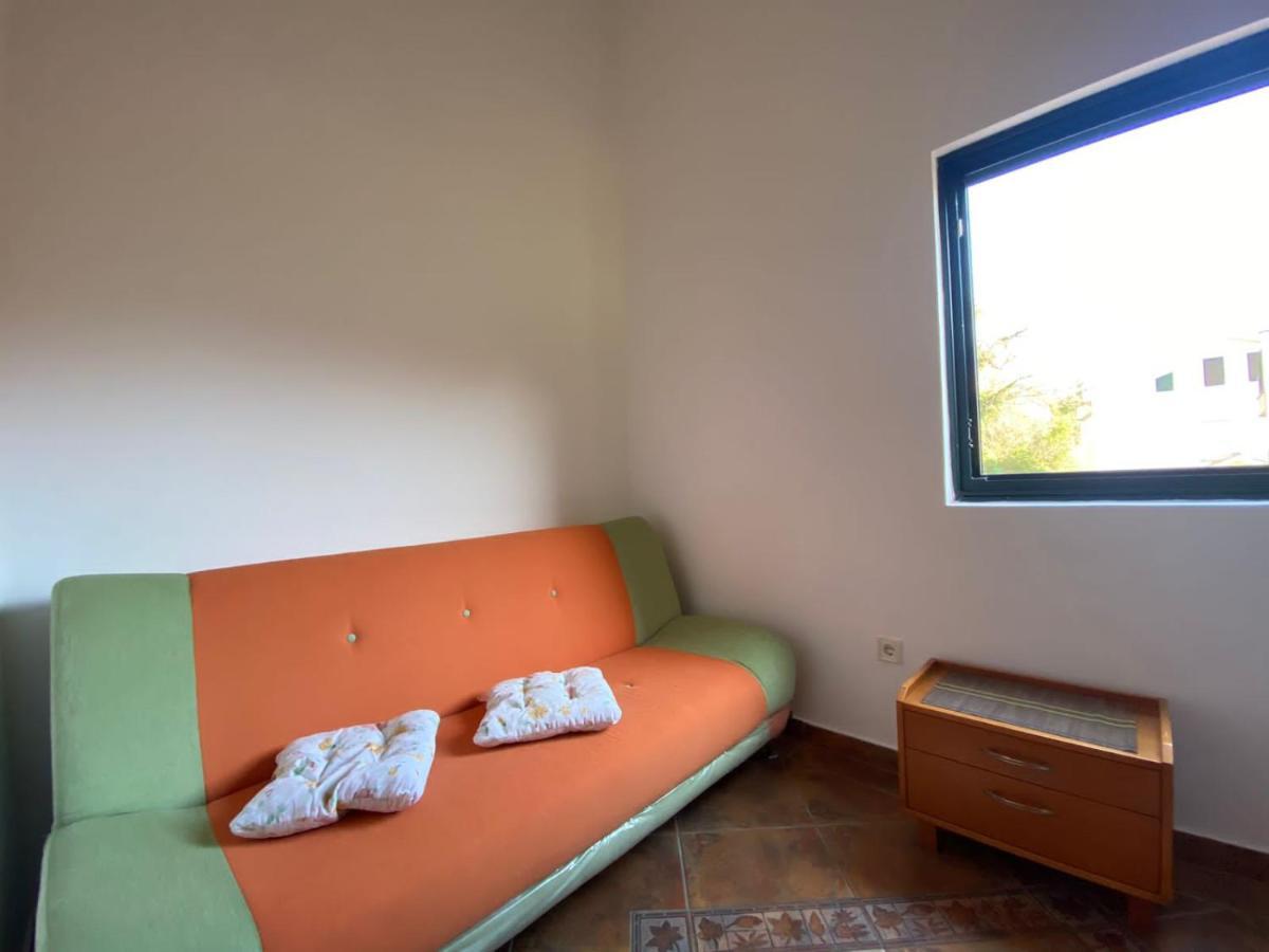 Lutovac Apartment Budva